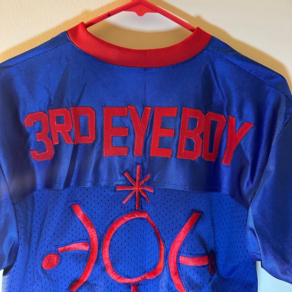 Men's Unbranded Jersey Size medium Blue and Red - Picture 4 of 4